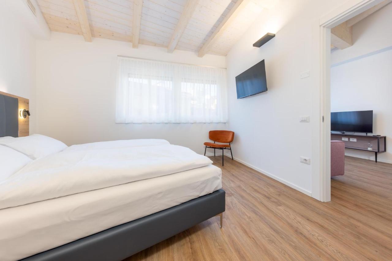 Minerva Guesthouse Trento Eksteriør billede